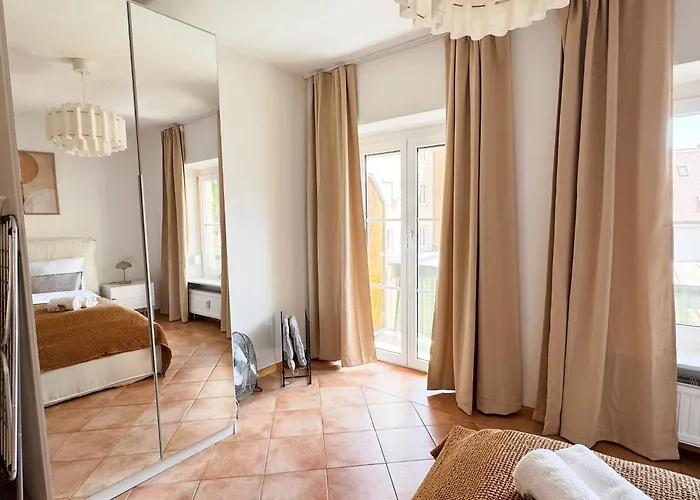 Ma - Sol - Centrum - Private Parking Augsburg